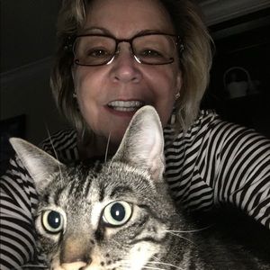 Meet your Posher, Stacey